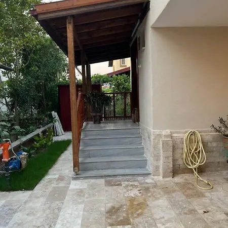 别墅 Pinar - Near The Airport And *