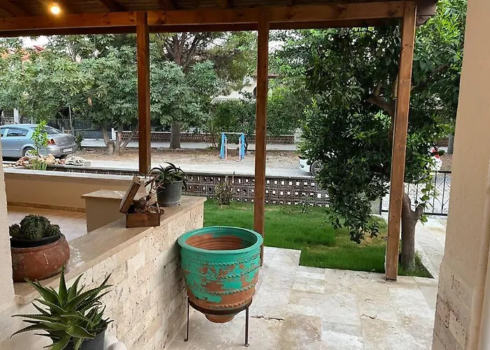 Villa Pinar - Near The Airport And